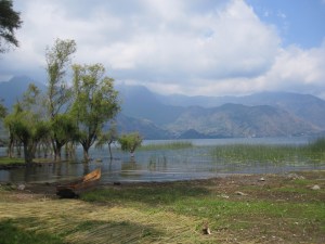 Lago de Atitlan Lago de Atitlan