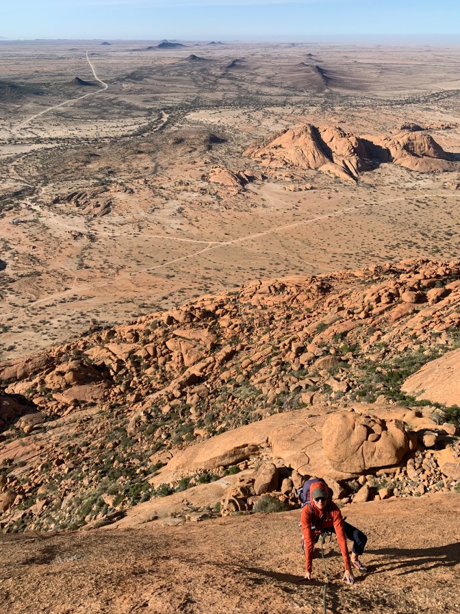 8EB442B2-C4F0-4C6F-B689-30CD820EA4C0